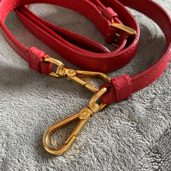 Prada Galleria Saffiano Leather Large Bag (authentic!) - Picture 16 of 16